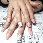 La imagen 4 de la Empresa QUEENS NAILS Tienda de suministros para la belleza en Pico Truncado AR-Z