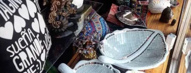 La imagen 5 de la Empresa DECO GALA Tienda de regalos en Esquina AR-W	