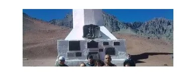 La imagen 5 de la Empresa DISCOVERY TRANSPORTE DE PASAJEROS Zucardi en San Martín AR-M	