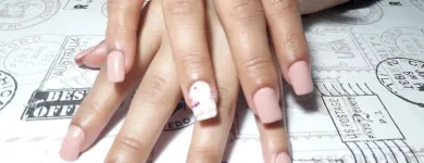 La imagen 4 de la Empresa QUEENS NAILS Tienda de suministros para la belleza en Pico Truncado AR-Z