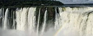 La imagen 1 de la Empresa TAXIS Y TRASLADOS CATARATAS Traslado al Aeroparque en Puerto Iguazú AR-N	