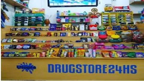La imagen 2 de la Empresa UTOPIA FULL - DRUGSTORE