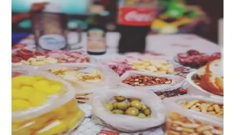 La imagen 3 de la Empresa UTOPIA FULL - DRUGSTORE