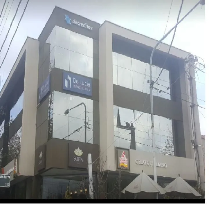 La imagen 3 de la Empresa INMOBILIARIA DE LUCIA