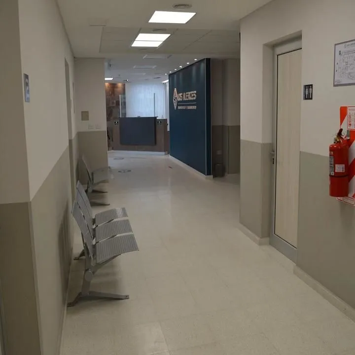La imagen 5 de la Empresa LOS ALERCES DIAGNOSTICO Y TRATAMIENTO