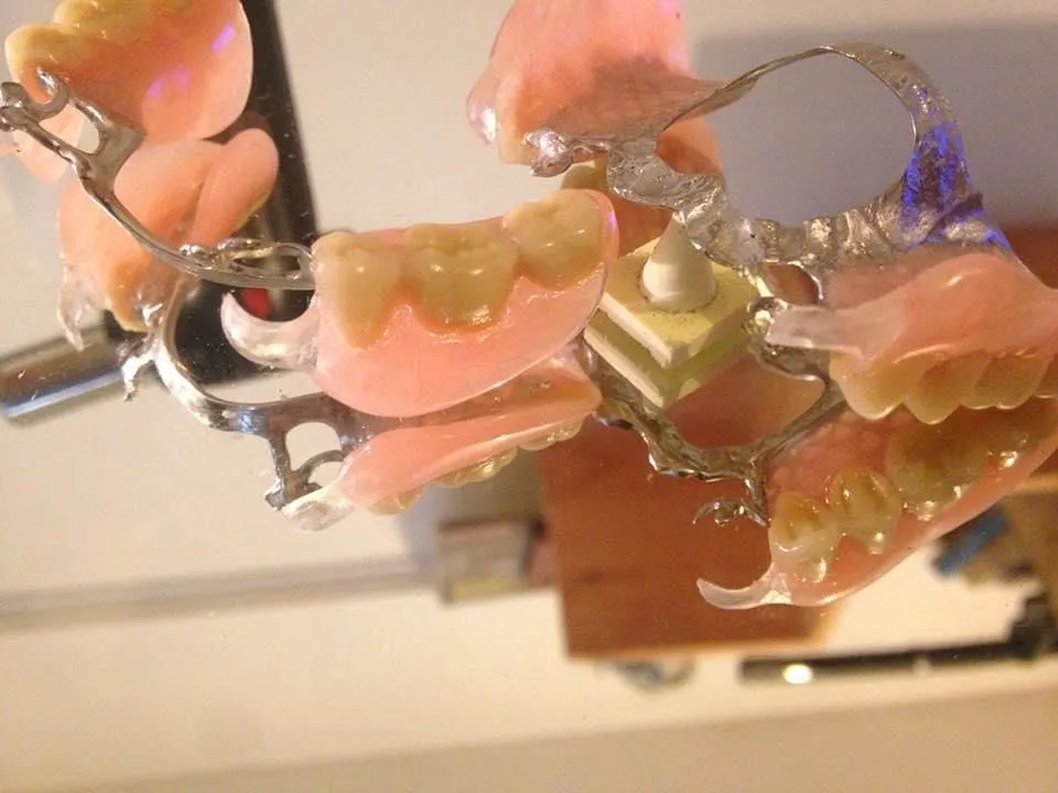 La imagen 1 de la Empresa STUDIO DENTAL-INSTITUTO DE ENSEÑANZA Y CAPACITACIÓN - MECÁNICOS DENTALES.